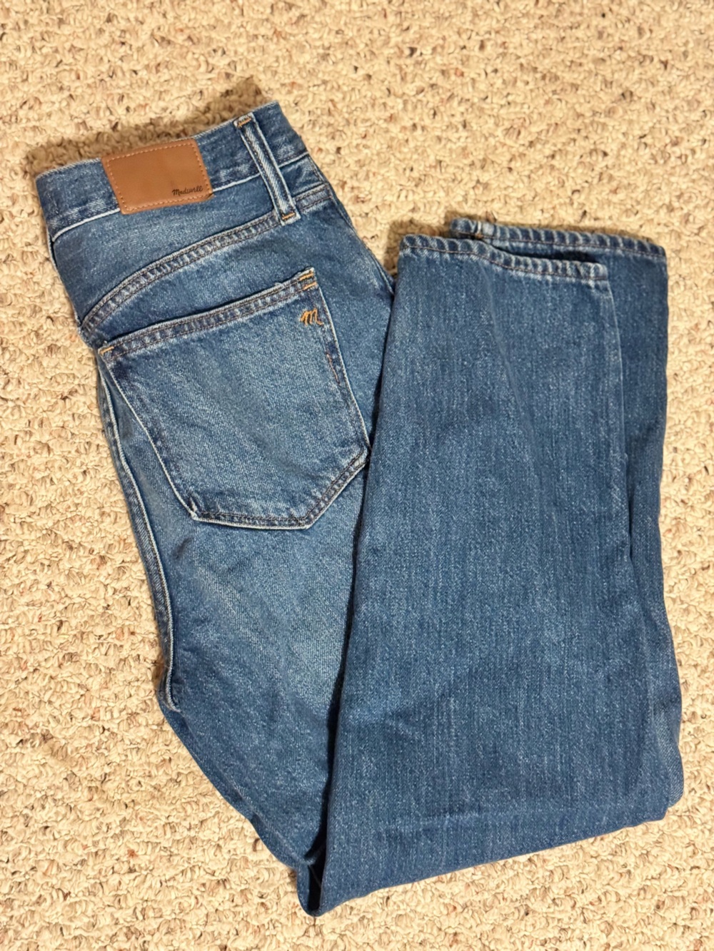 Madewell High-Rise Women's Straight Jeans in Medium Blue Denim